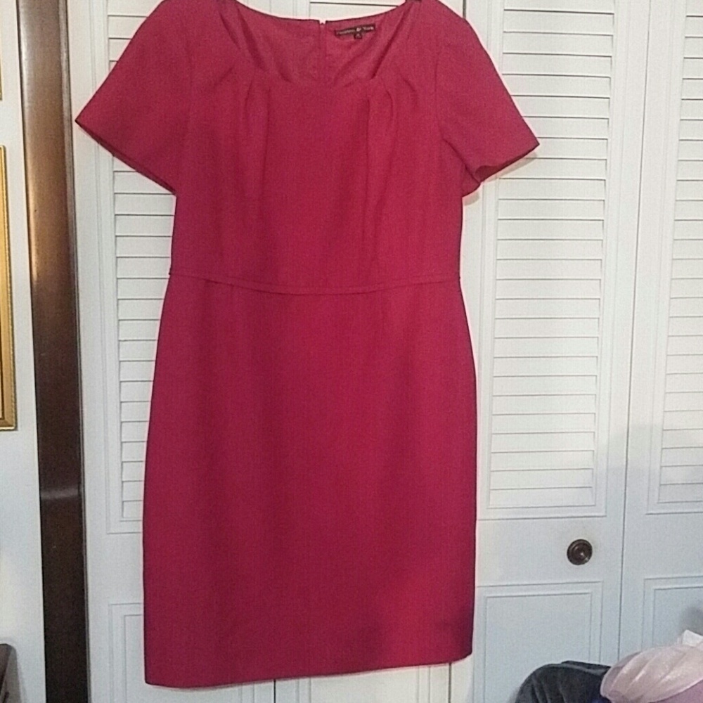 Fuchsia dress - size 18